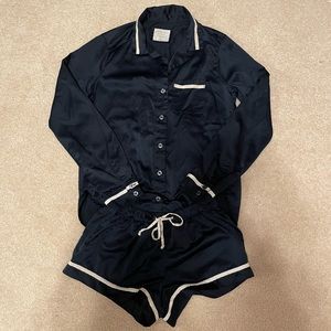 Navy/white Abercrombie & Fitch Pajama Set Size Small
